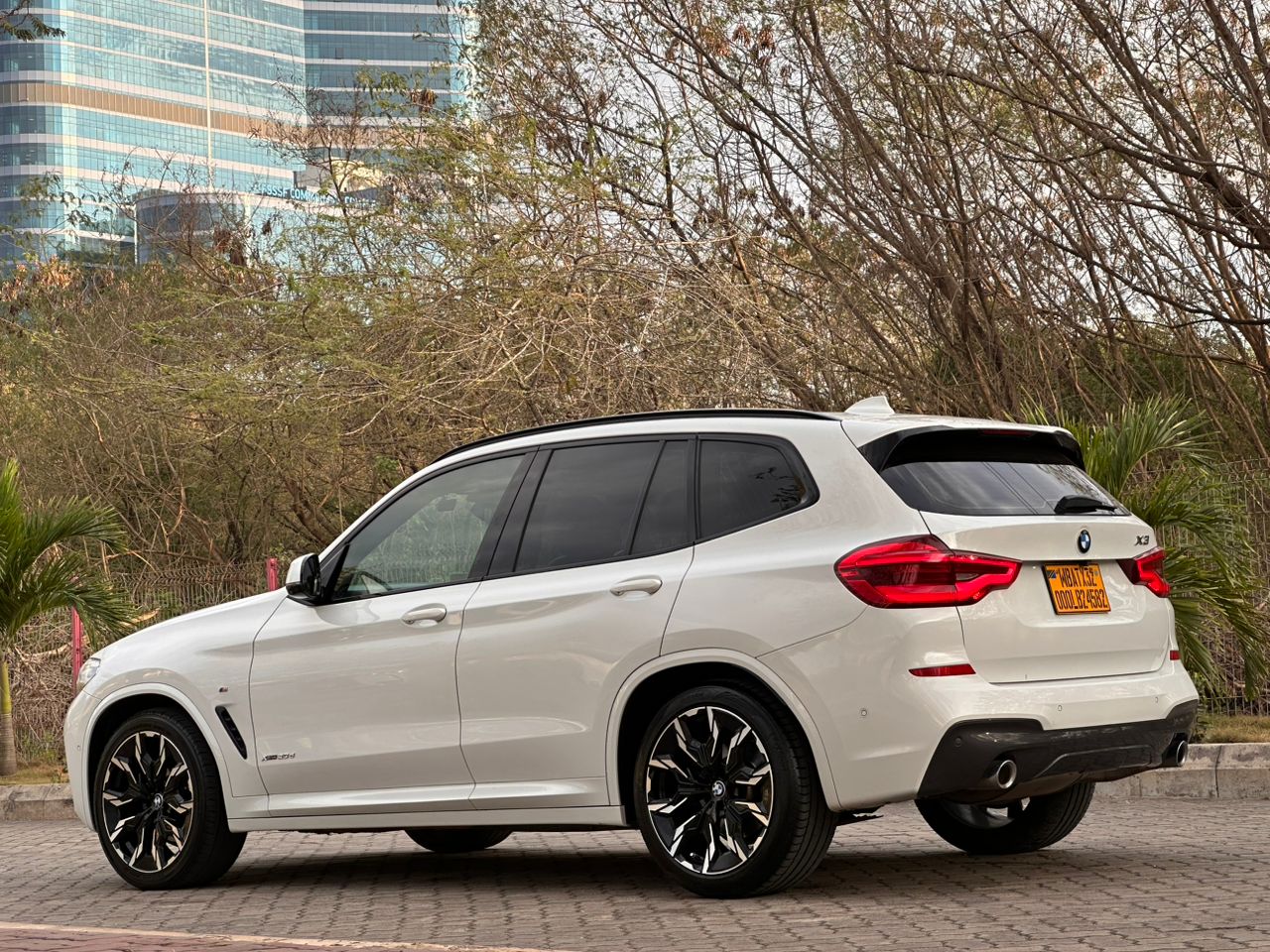 BMW X3 NEW MODEL thumbnail 7